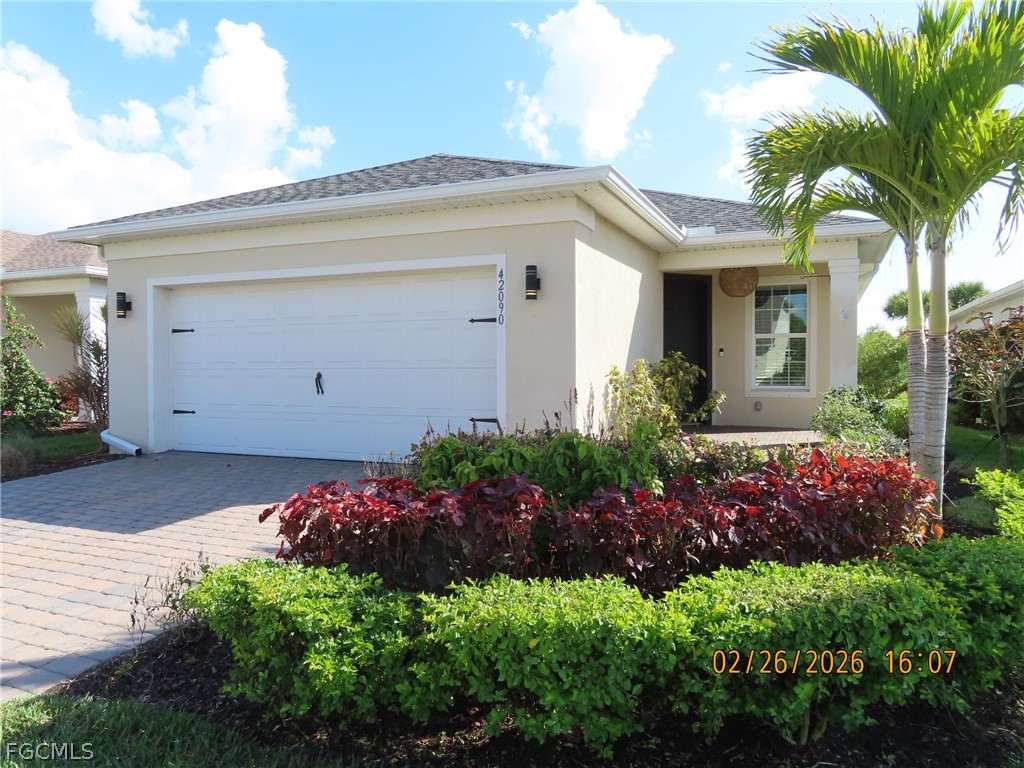 42090 Edgewater Drive Punta Gorda FL 33982 2026010156 image1