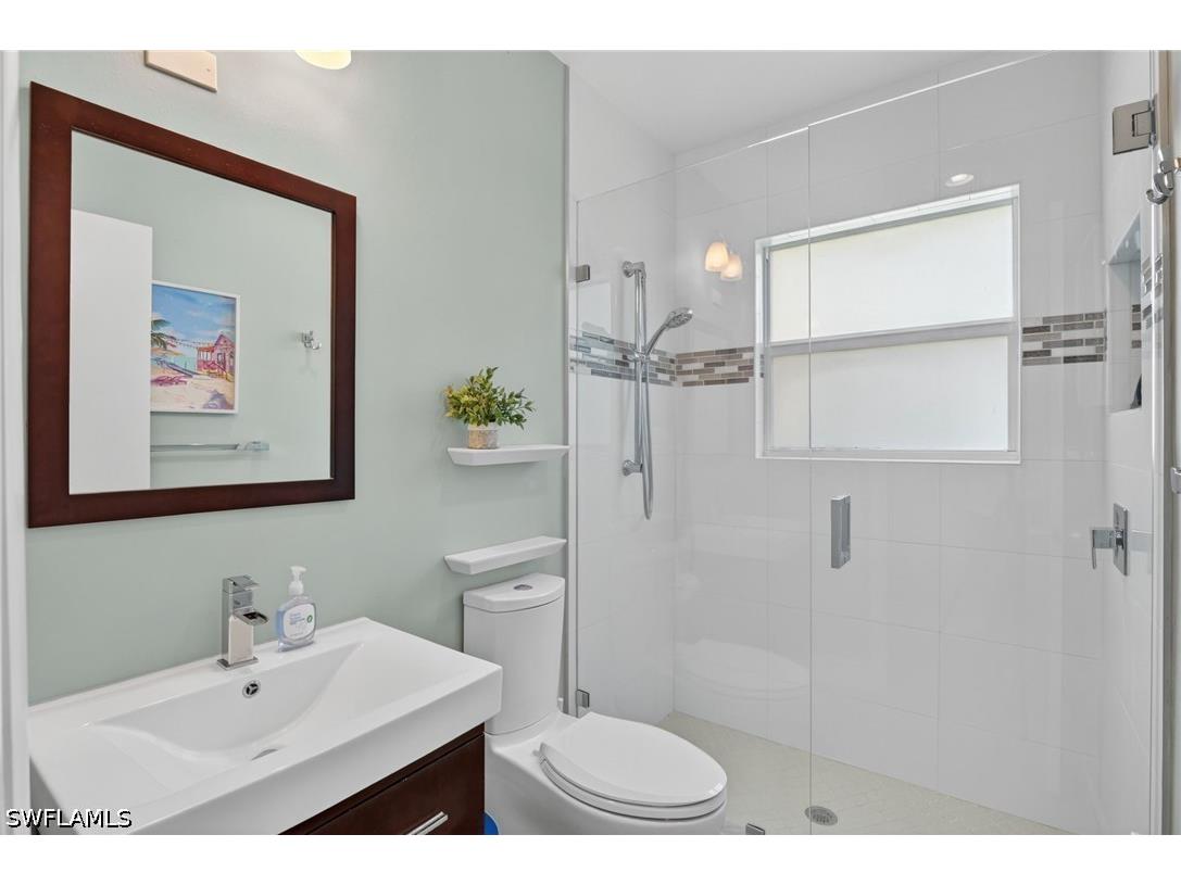 421 12th Avenue S #A1 Naples FL 34102 226021885 image13