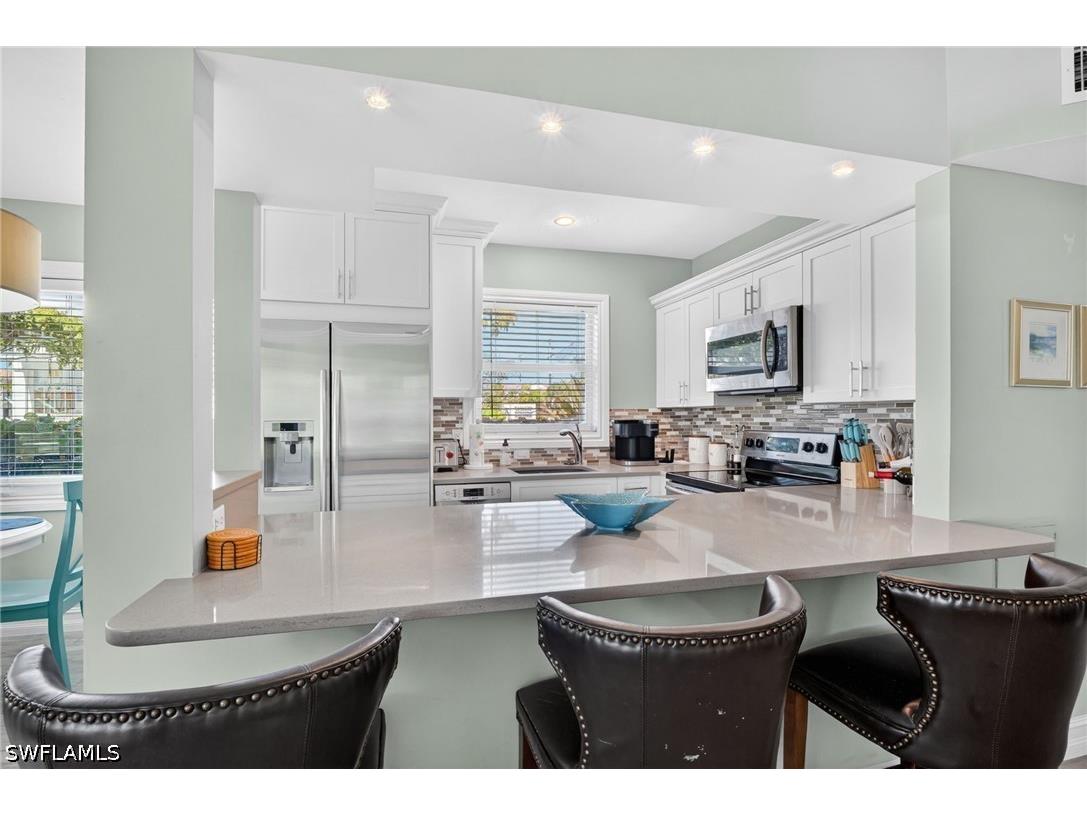 421 12th Avenue S #A1 Naples FL 34102 226021885 image6