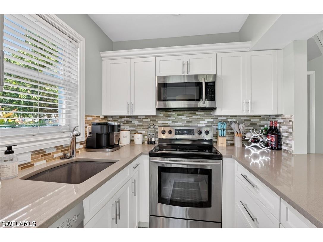 421 12th Avenue S #A1 Naples FL 34102 226021885 image8