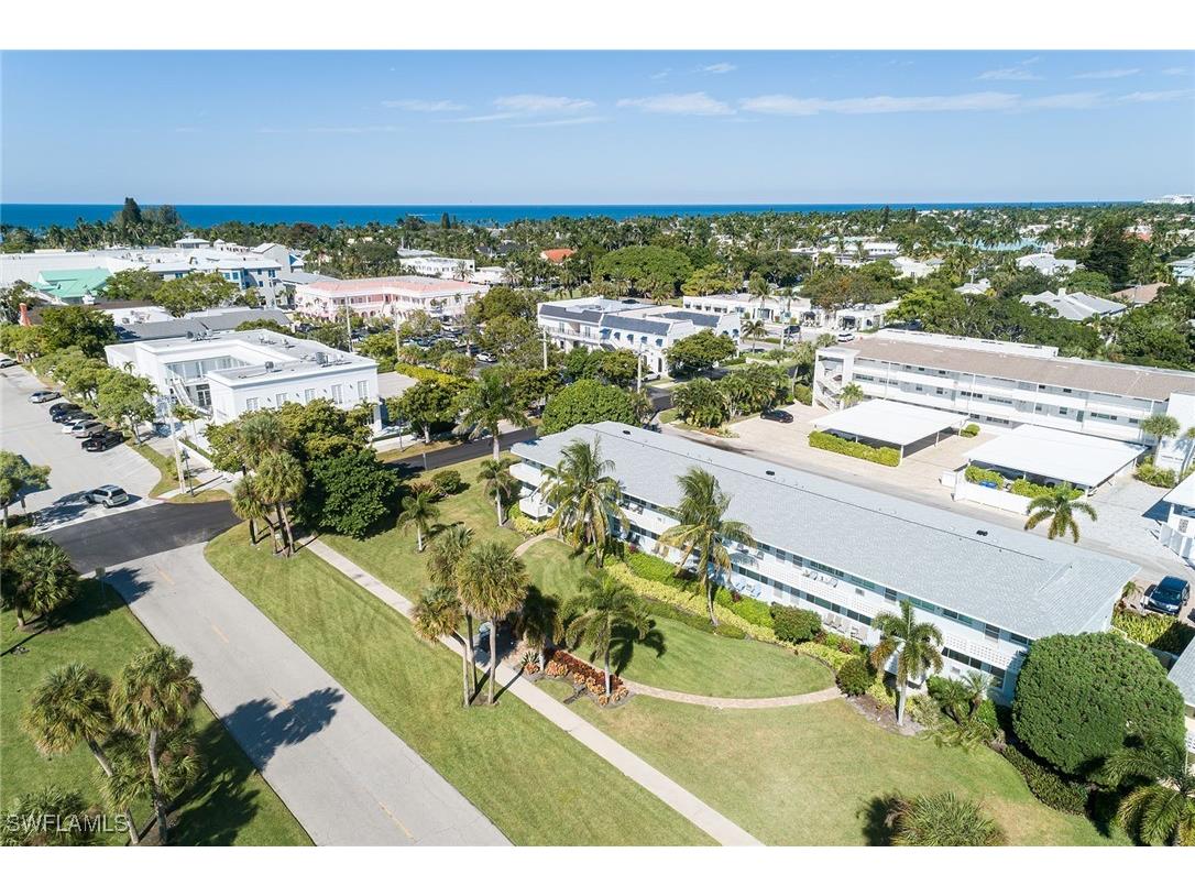 421 12th Avenue S #A14 Naples FL 34102 225078476 image13