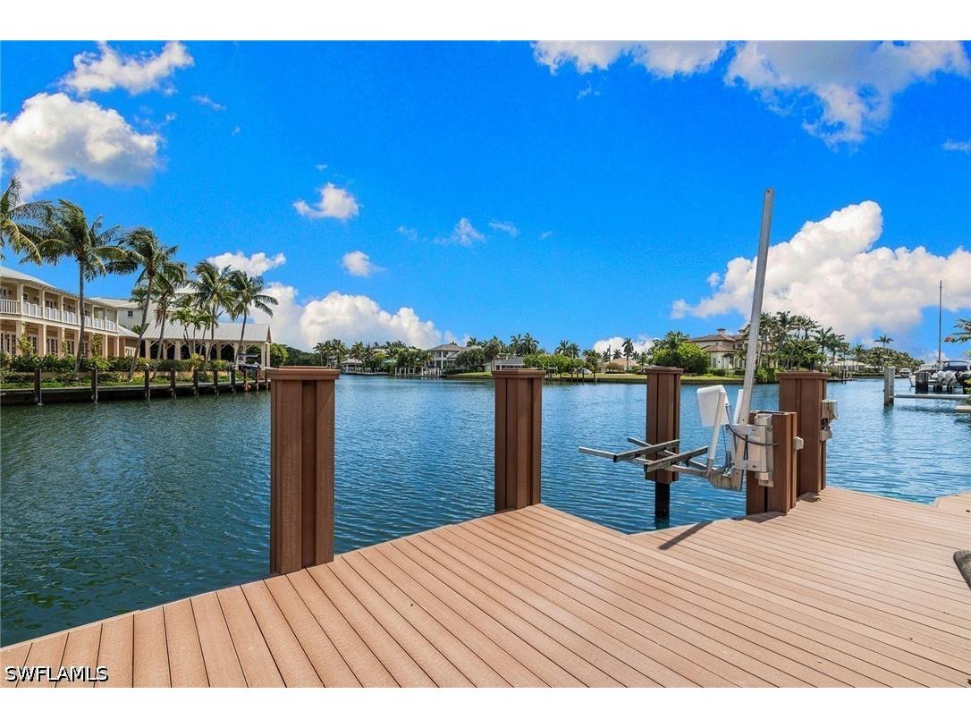 421 21st Avenue S Naples FL 34102 226021648 image12