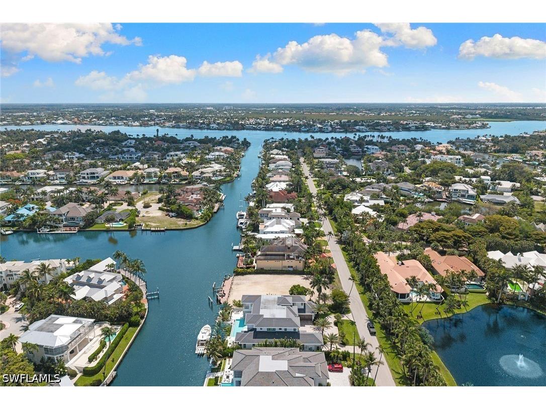 421 21st Avenue S Naples FL 34102 226021648 image15