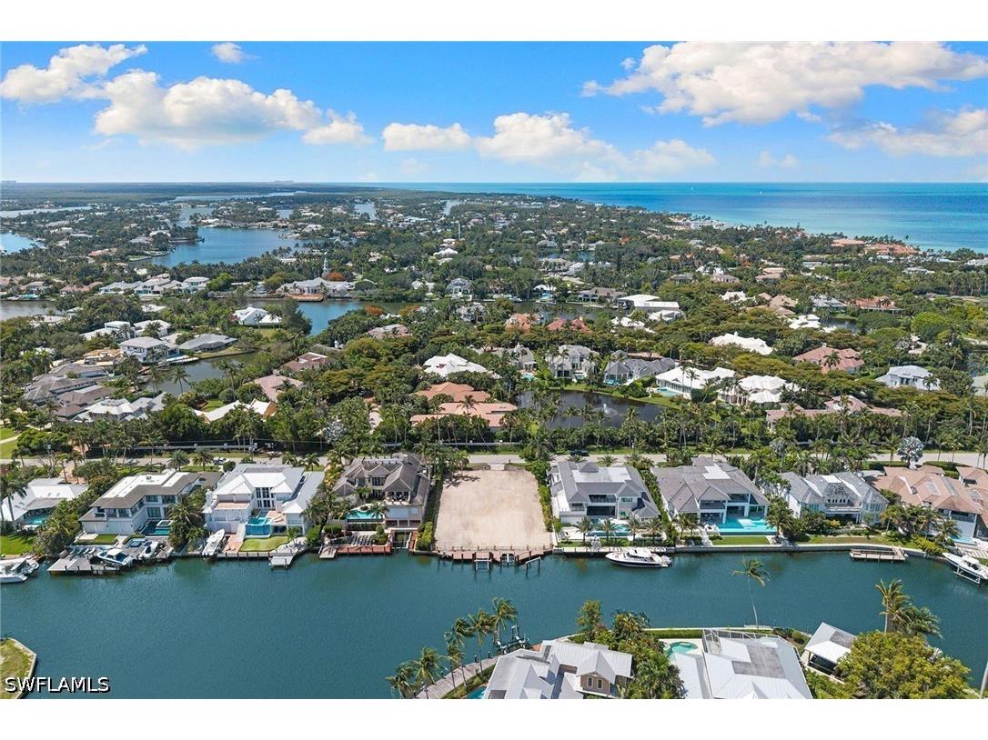421 21st Avenue S Naples FL 34102 226021648 image17
