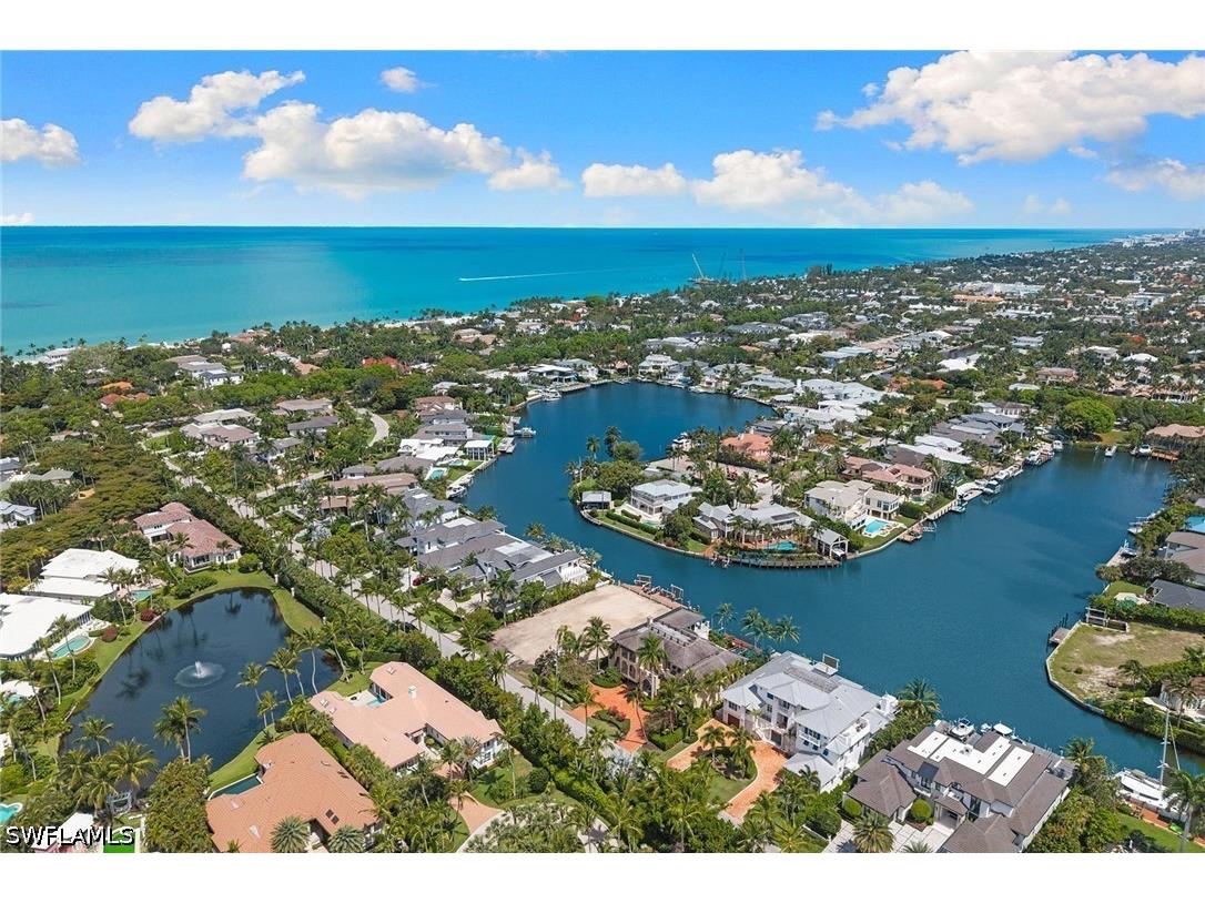 421 21st Avenue S Naples FL 34102 226021648 image3