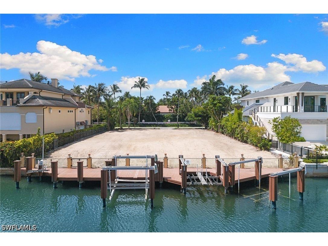 421 21st Avenue S Naples FL 34102 226021648 image6