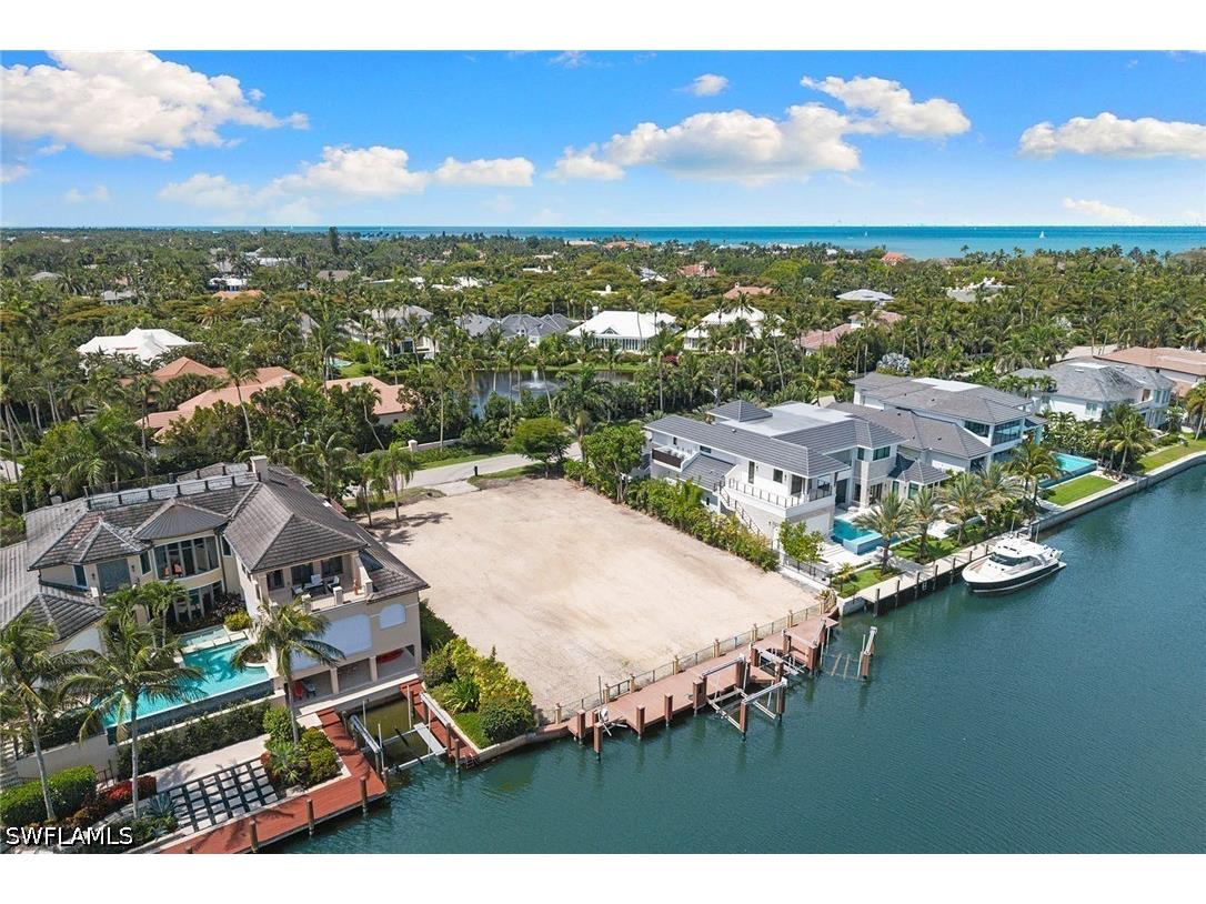 421 21st Avenue S Naples FL 34102 226021648 image7