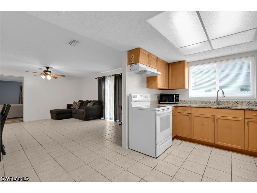 421/423 SE 24th Avenue Cape Coral FL 33990 226014132 image20
