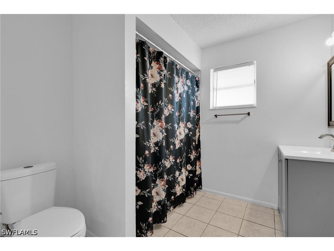 421/423 SE 24th Avenue Cape Coral FL 33990 226014132 image26