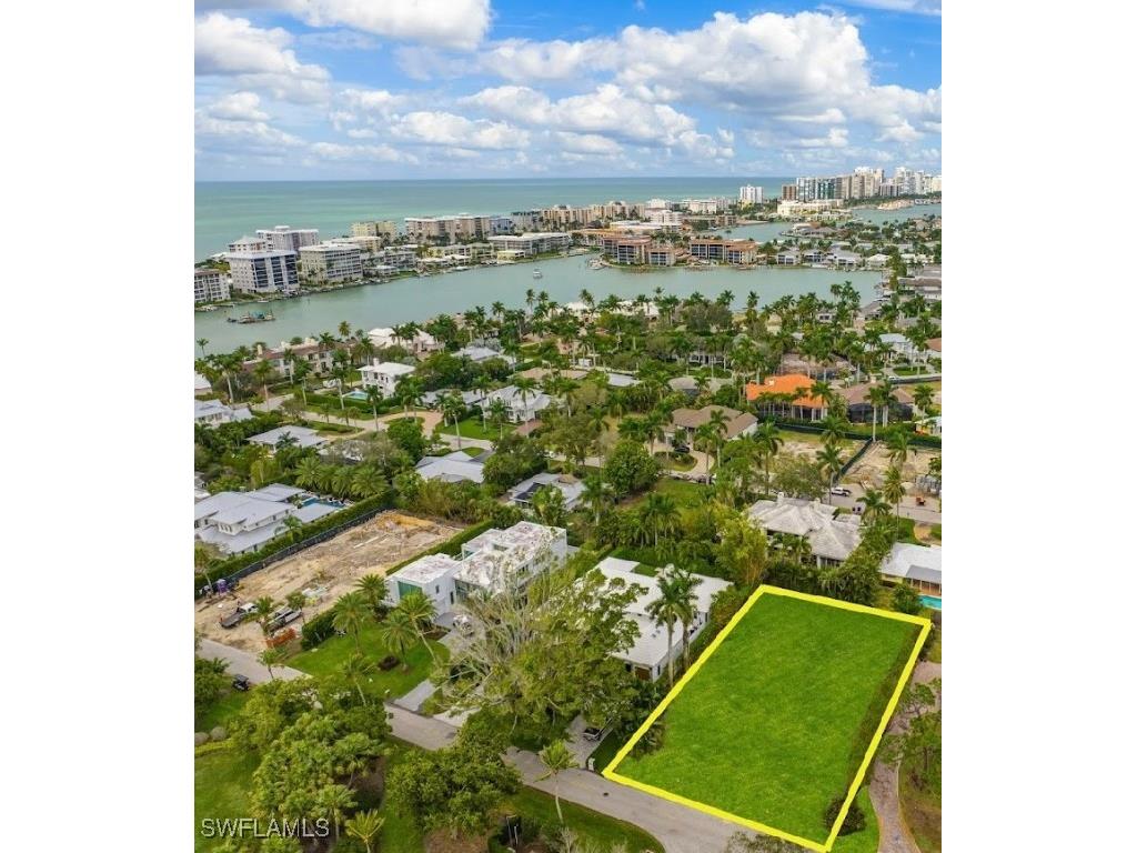 421 Bow Line Drive Naples FL 34103 225068380 image3