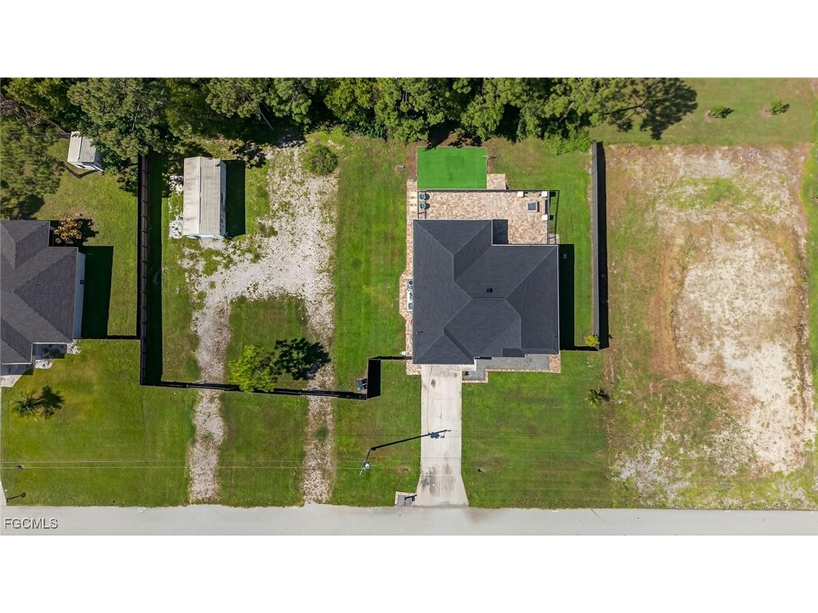 421 Broadmoor Street Lehigh Acres FL 33974 2025006258 image35