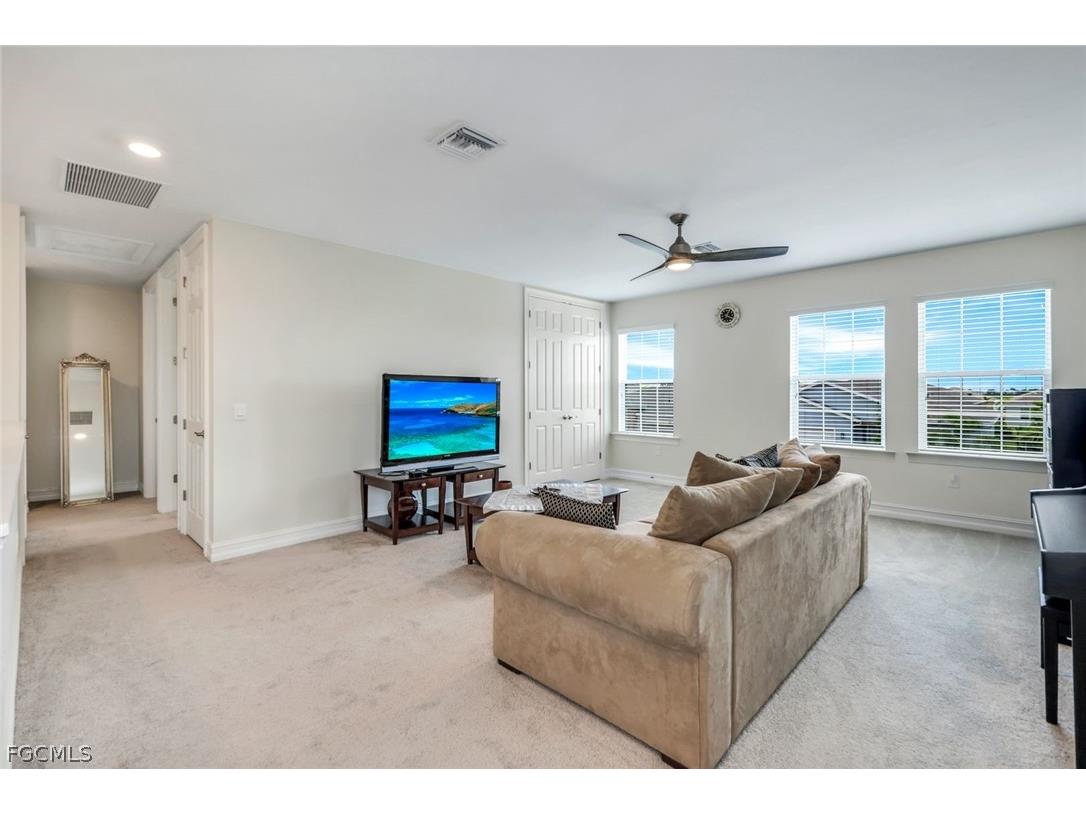 421 Coral Reef Place Cape Coral FL 33993 2026007113 image25