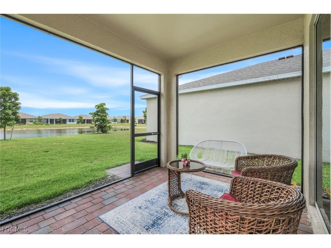 421 Coral Reef Place Cape Coral FL 33993 2026007113 image29