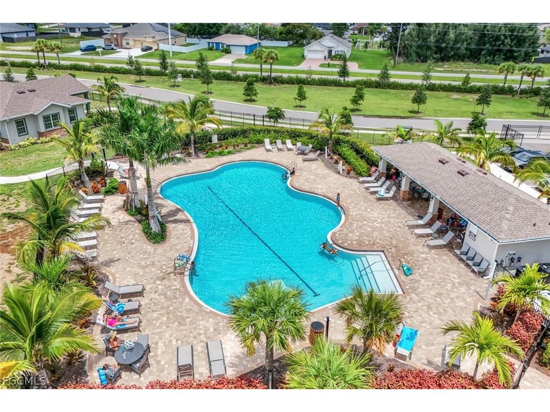 421 Coral Reef Place Cape Coral FL 33993 2026007113 image42