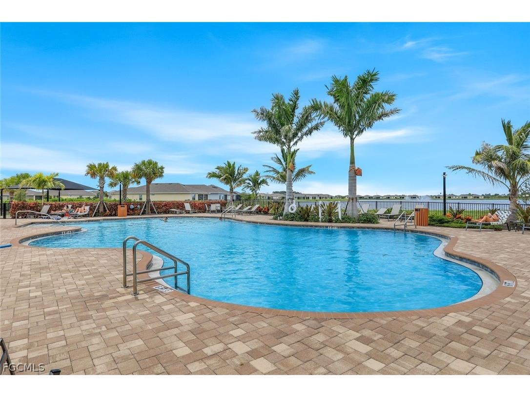 421 Coral Reef Place Cape Coral FL 33993 2026007113 image43