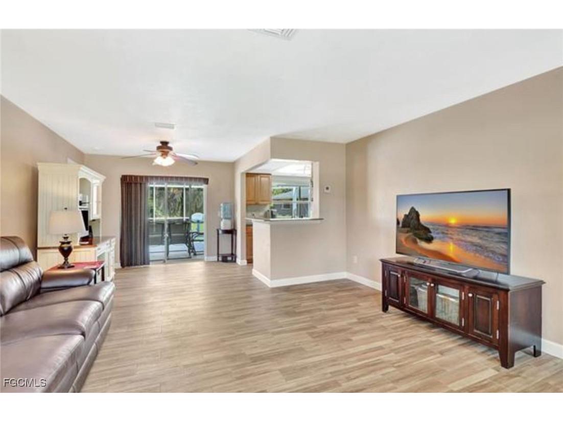 421 Marathon Court Naples FL 34112 2025013830 image6