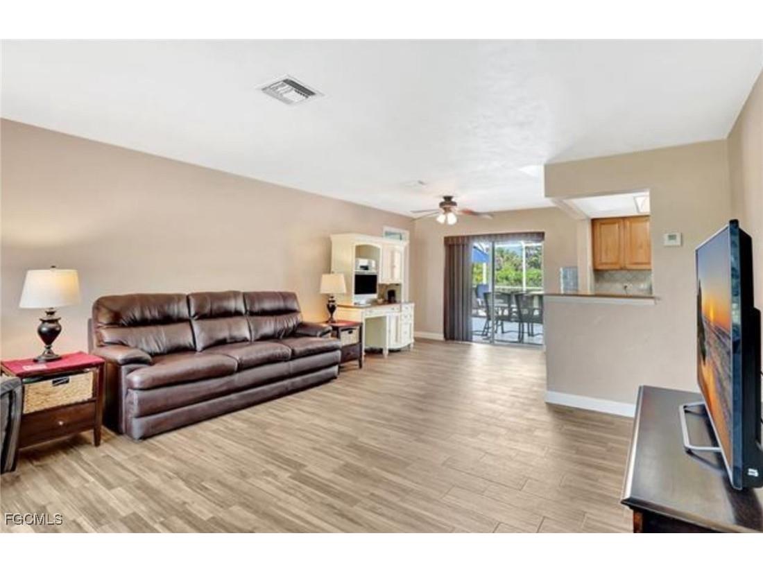 421 Marathon Court Naples FL 34112 2025013830 image7