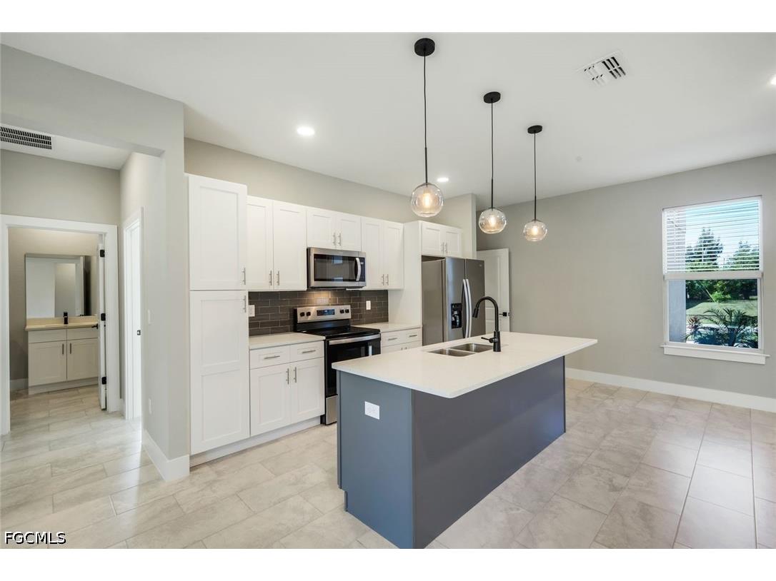 421 NE 19th Terrace Cape Coral FL 33909 2026019796 image13