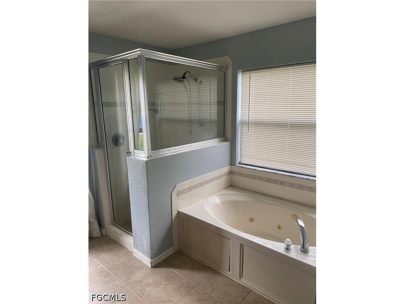 421 NW 36th Avenue Cape Coral FL 33993 2026024287 image9