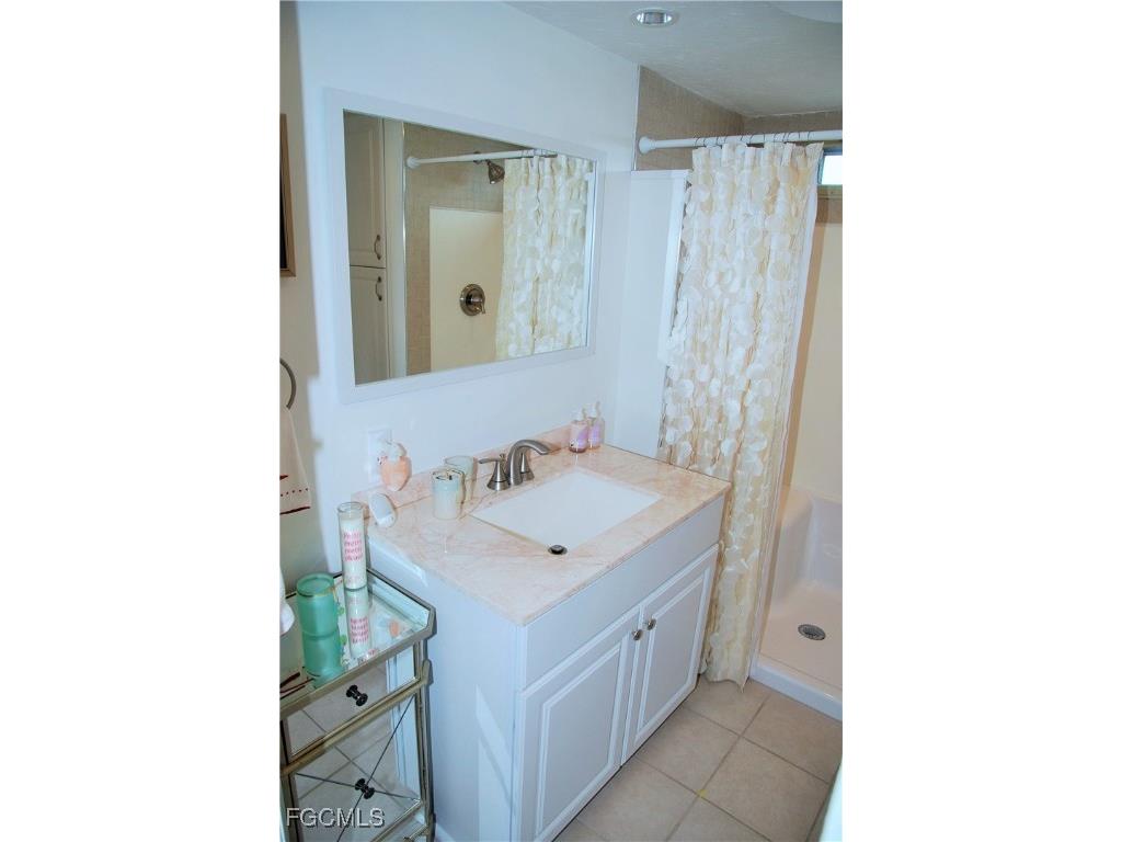 421 Snead Drive North Fort Myers FL 33903 2026000962 image21