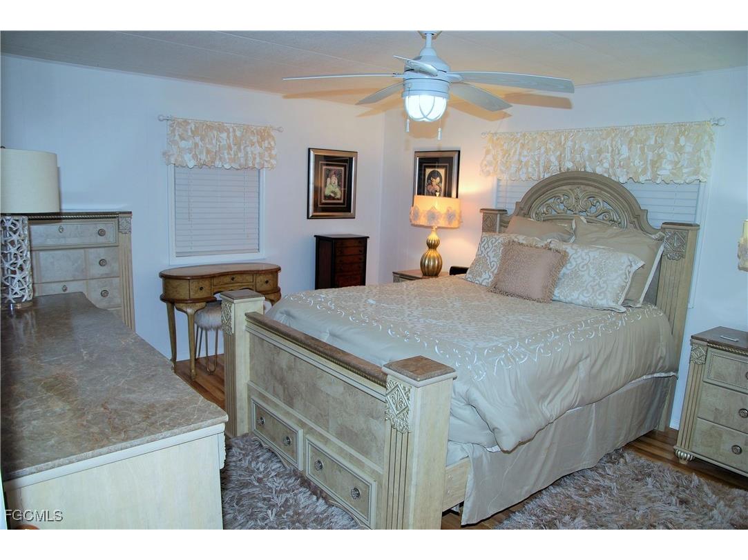 421 Snead Drive North Fort Myers FL 33903 2026000962 image23