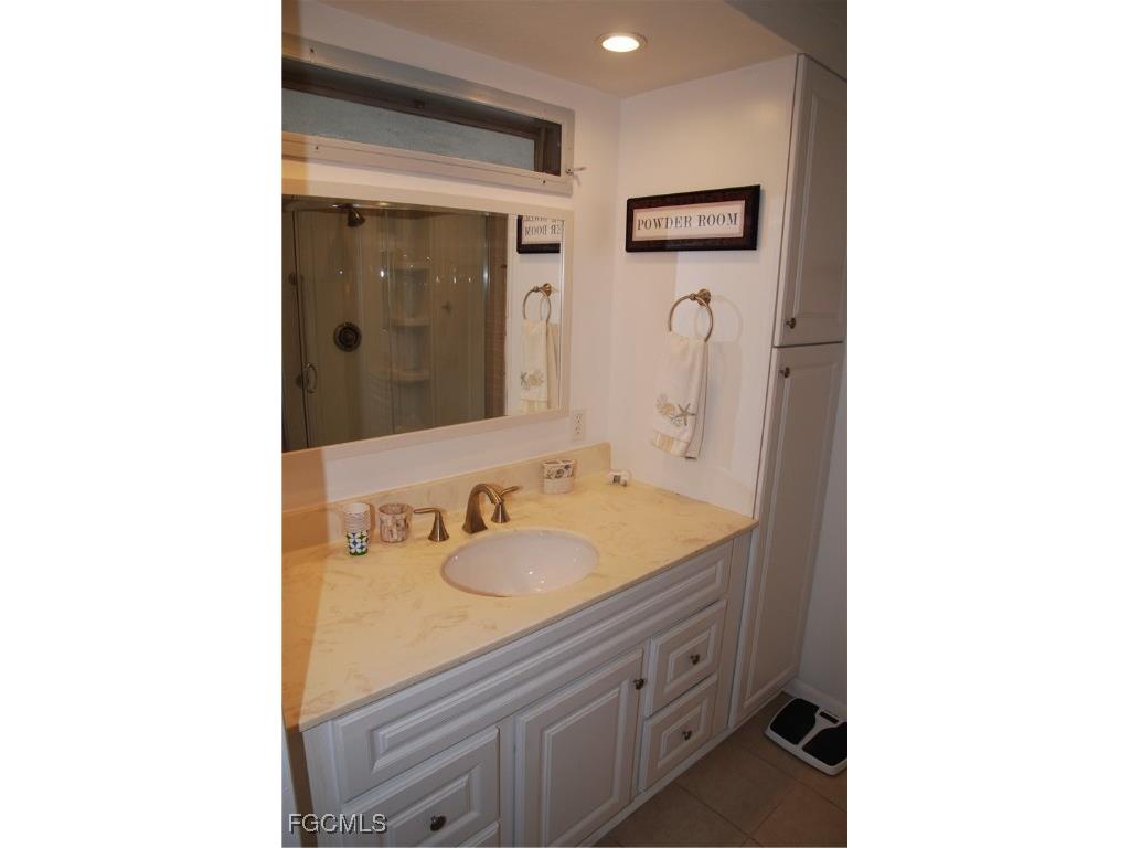 421 Snead Drive North Fort Myers FL 33903 2026000962 image28