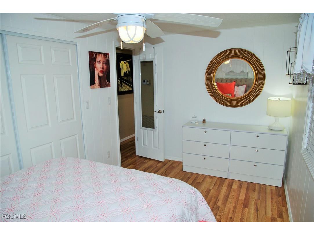 421 Snead Drive North Fort Myers FL 33903 2026000962 image32