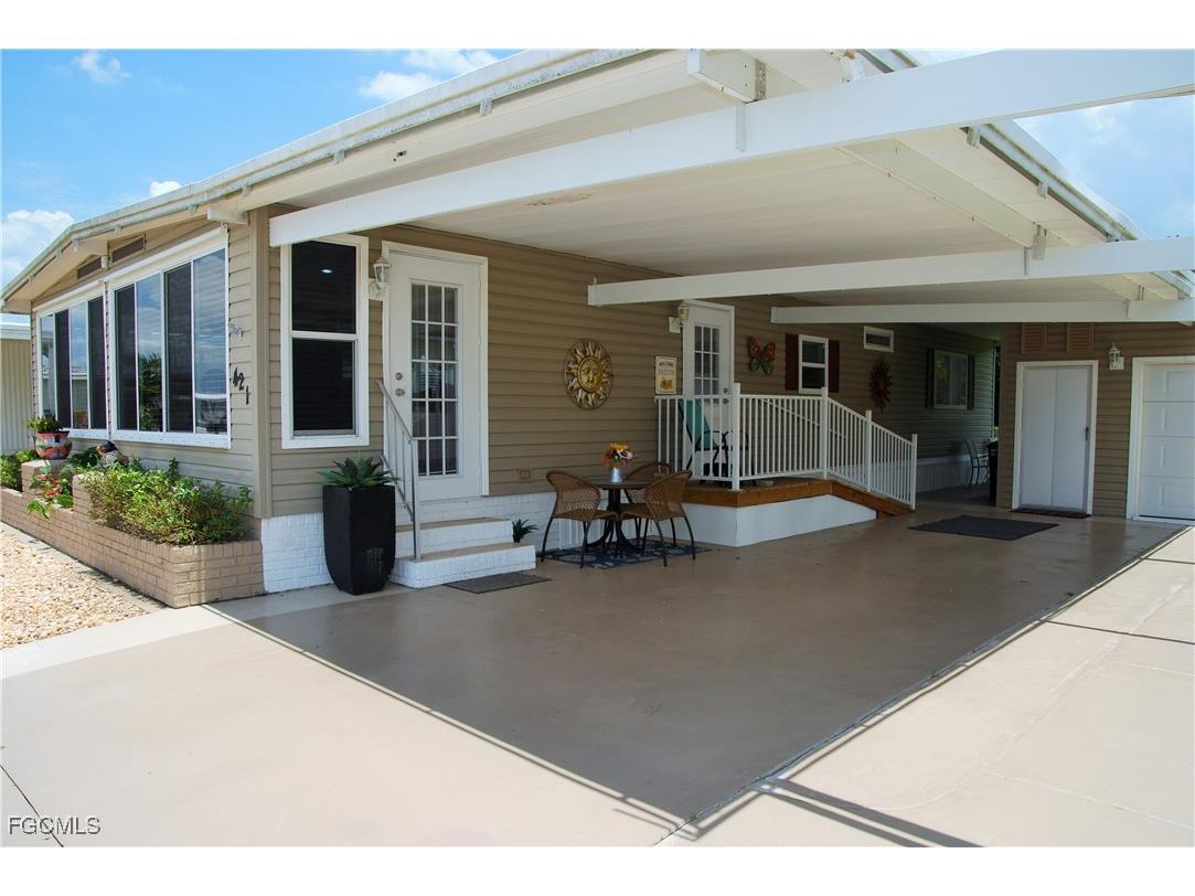 421 Snead Drive North Fort Myers FL 33903 2026000962 image8