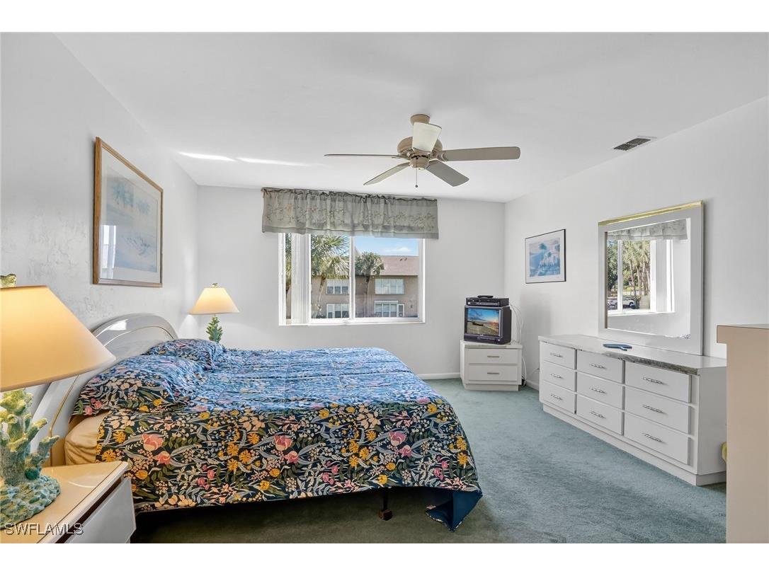 4210 Looking Glass Lane #4210 Naples FL 34112 225067440 image17