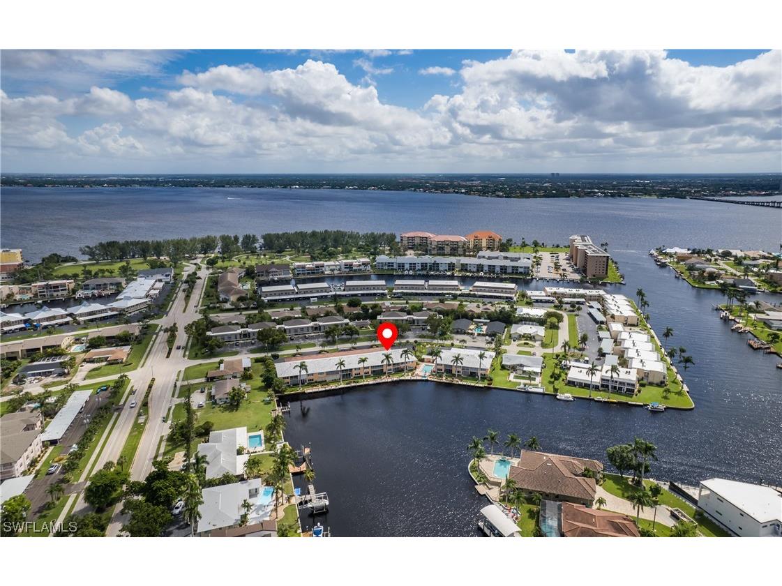 4210 SE 19th Avenue #2E Cape Coral FL 33904 223068116 image1