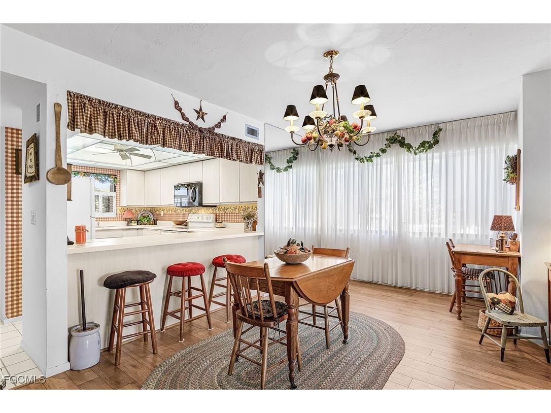 4210 Steamboat Bend #201 Fort Myers FL 33919 2025017586 image6