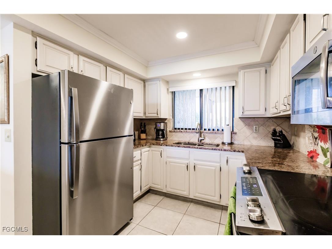 4210 Steamboat Bend #405 Fort Myers FL 33919 2025025909 image12