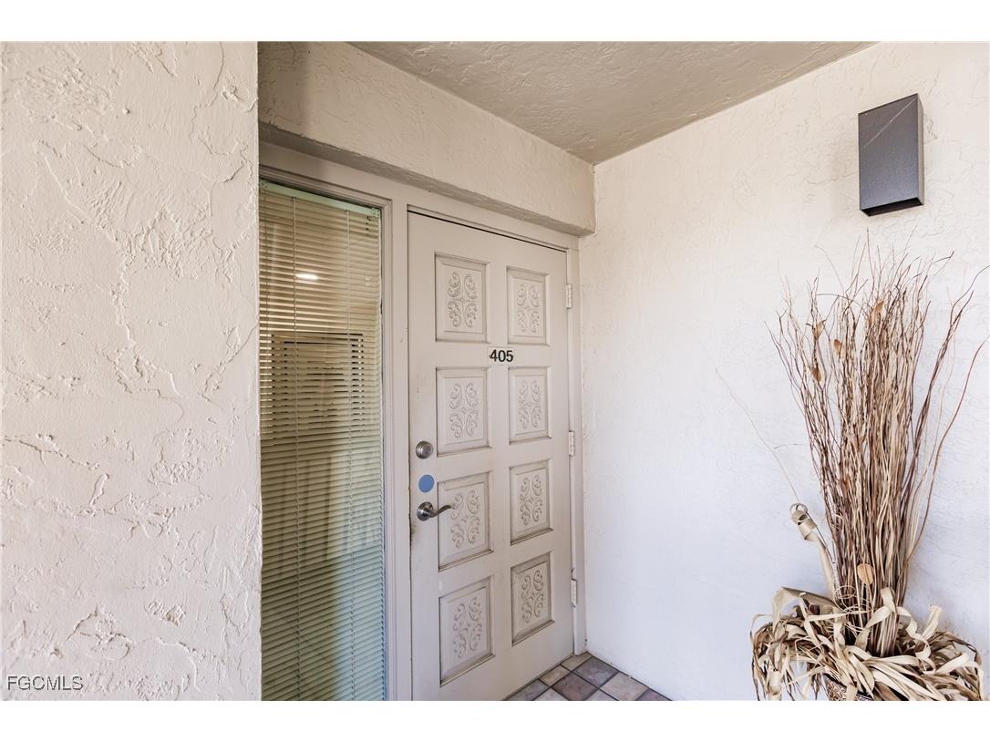 4210 Steamboat Bend #405 Fort Myers FL 33919 2025025909 image3