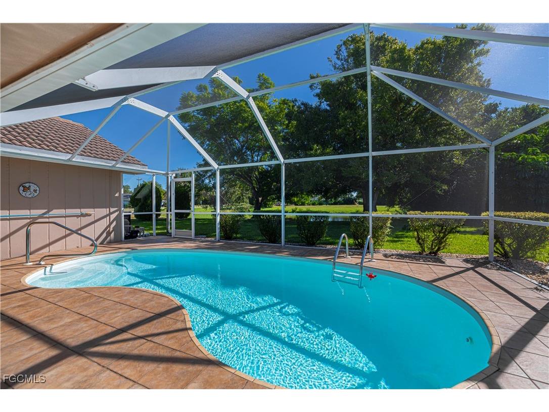 4210 Yarmouth Court North Fort Myers FL 33903 2025016972 image2