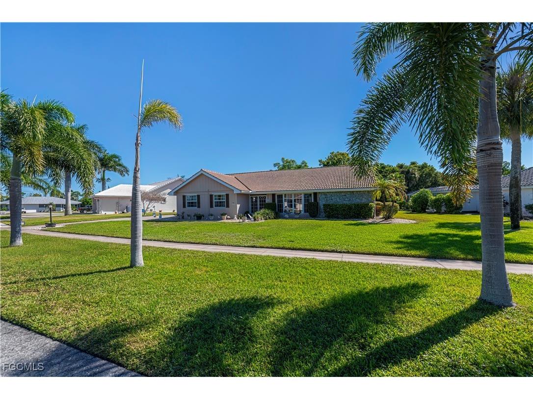 4210 Yarmouth Court North Fort Myers FL 33903 2025016972 image36