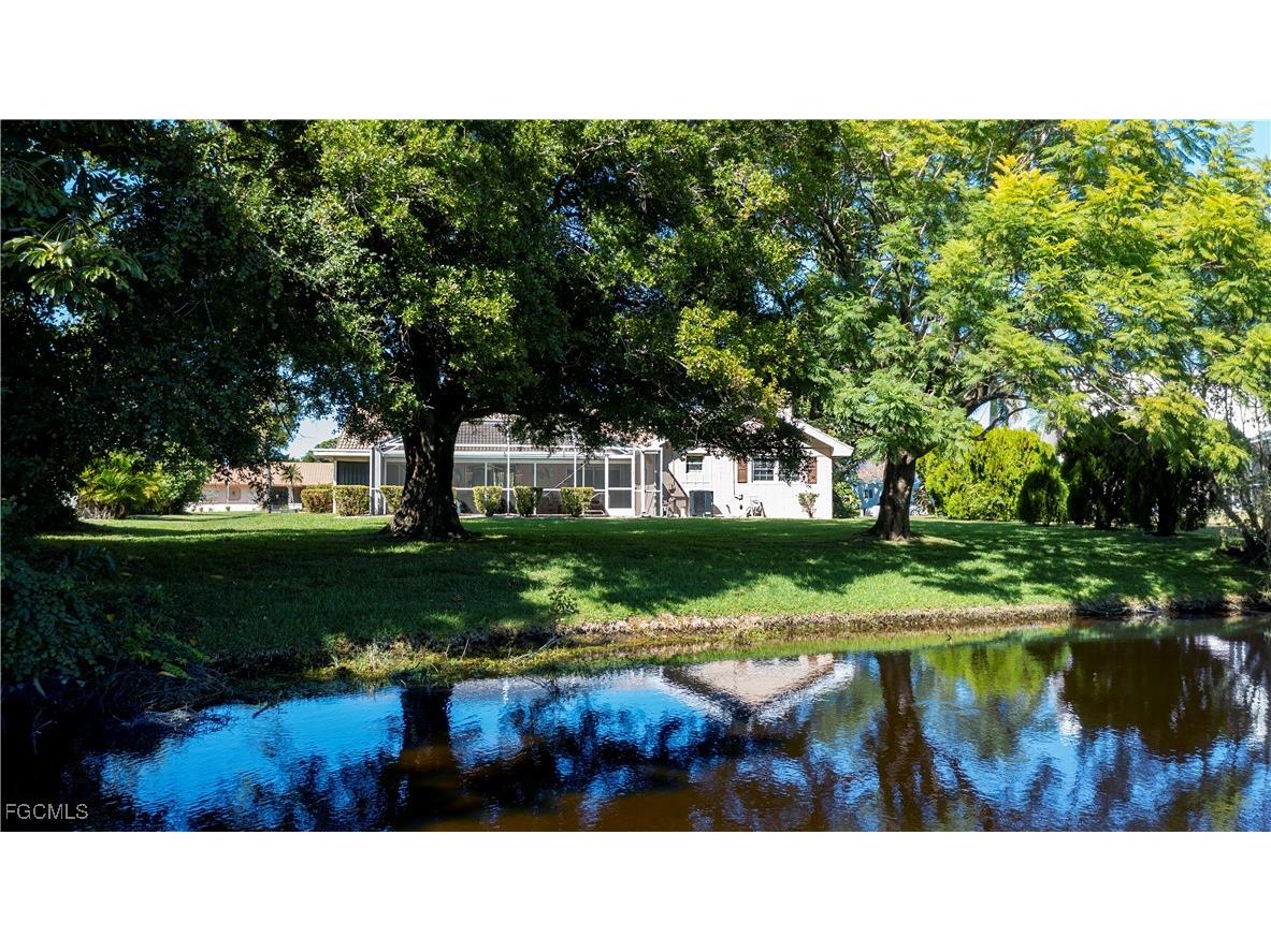 4210 Yarmouth Court North Fort Myers FL 33903 2025016972 image37