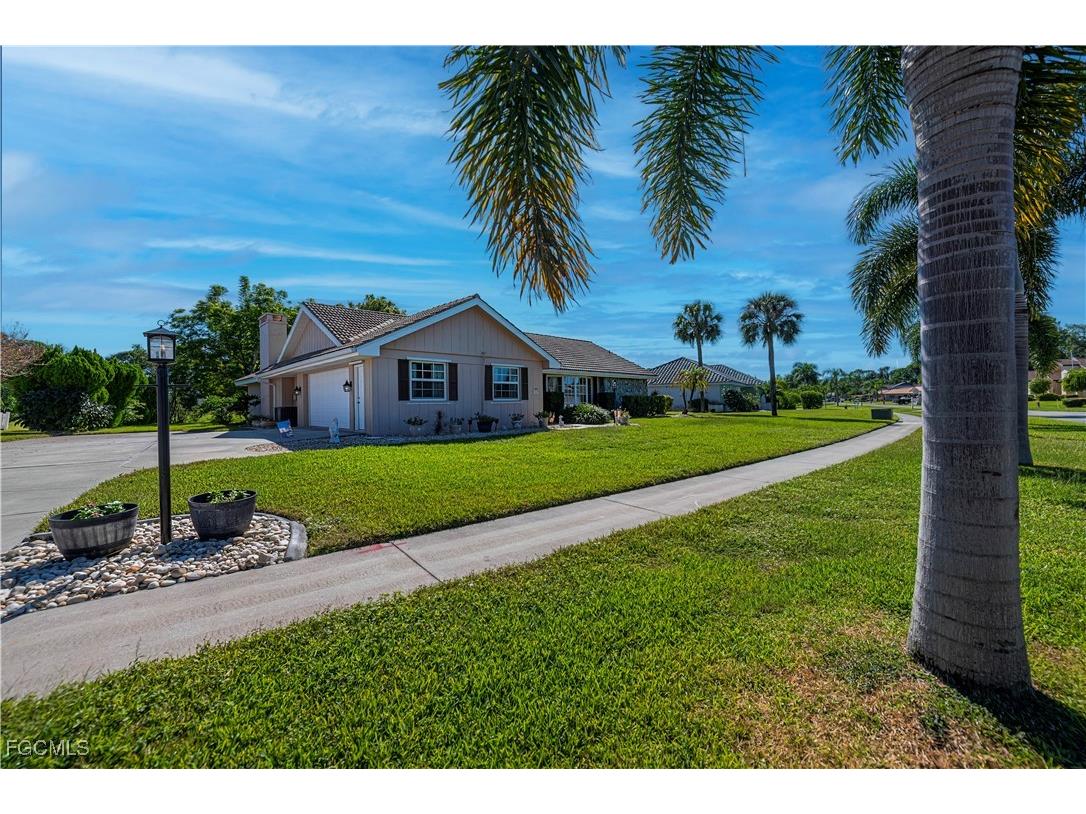 4210 Yarmouth Court North Fort Myers FL 33903 2025016972 image44