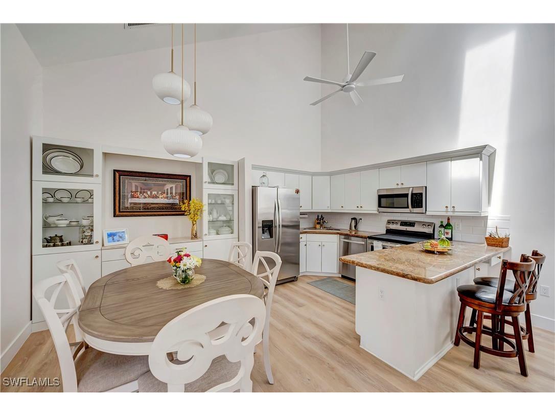 4211 Covey Circle #22C Naples FL 34109 225062130 image10