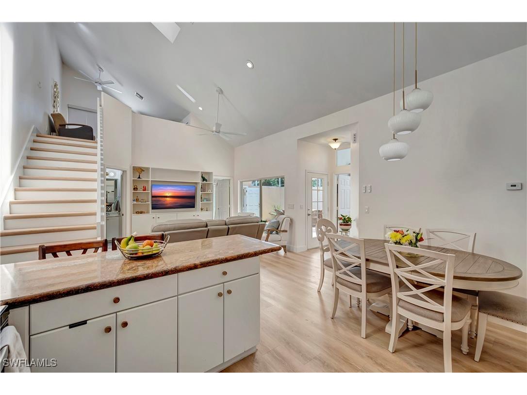 4211 Covey Circle #22C Naples FL 34109 225062130 image14