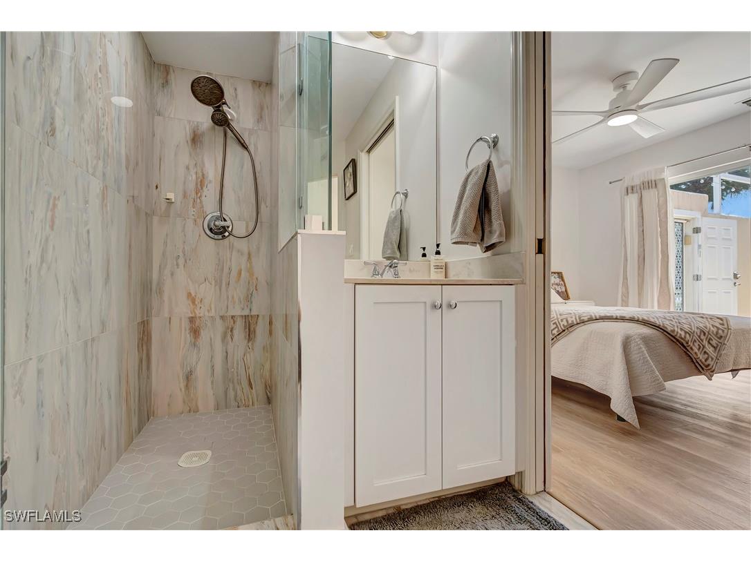 4211 Covey Circle #22C Naples FL 34109 225062130 image25