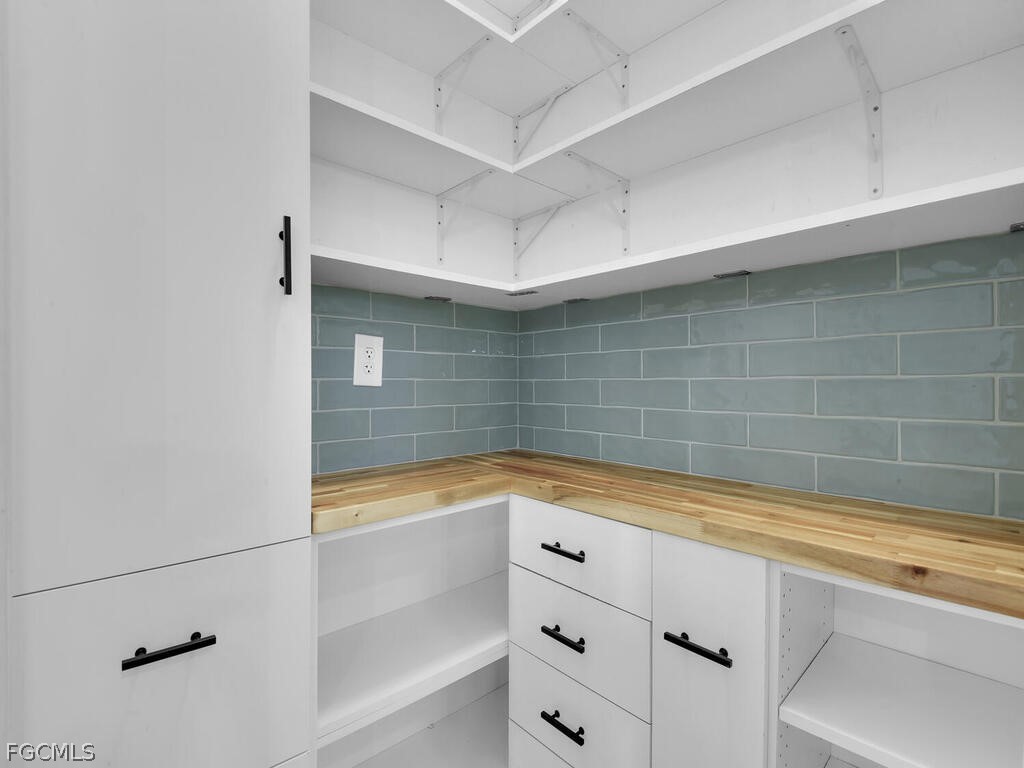 4211 Dutchess Park Road Fort Myers FL 33916 2026011822 image11