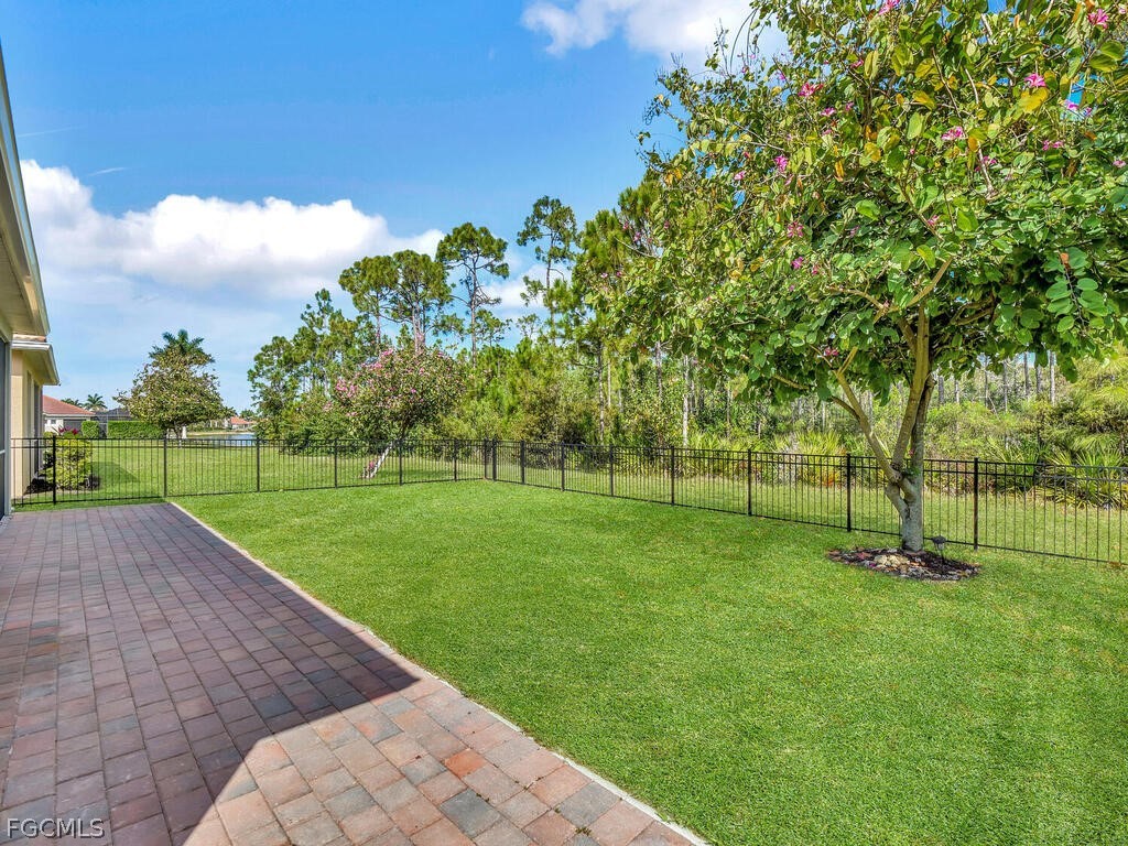 4211 Dutchess Park Road Fort Myers FL 33916 2026011822 image29
