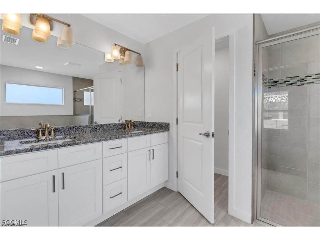 4211 NE 19th Avenue Cape Coral FL 33909 2026008839 image9