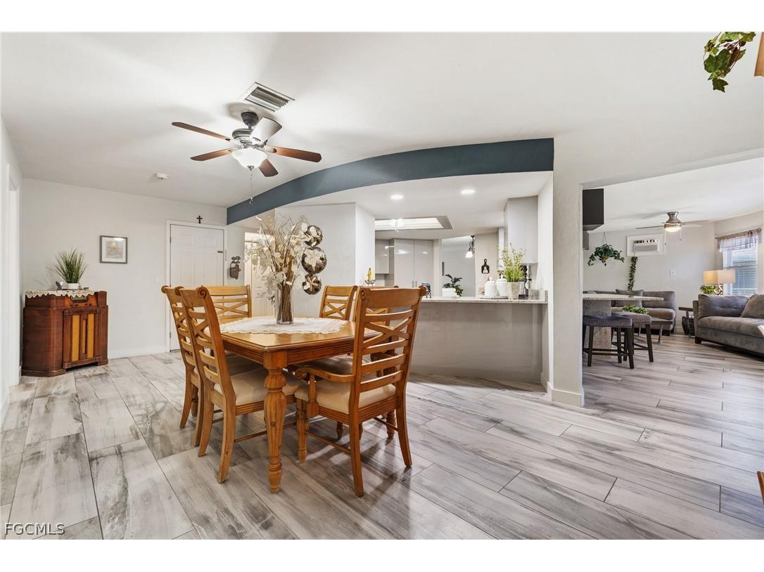 4212 SE 1st Court Cape Coral FL 33904 2026013481 image8