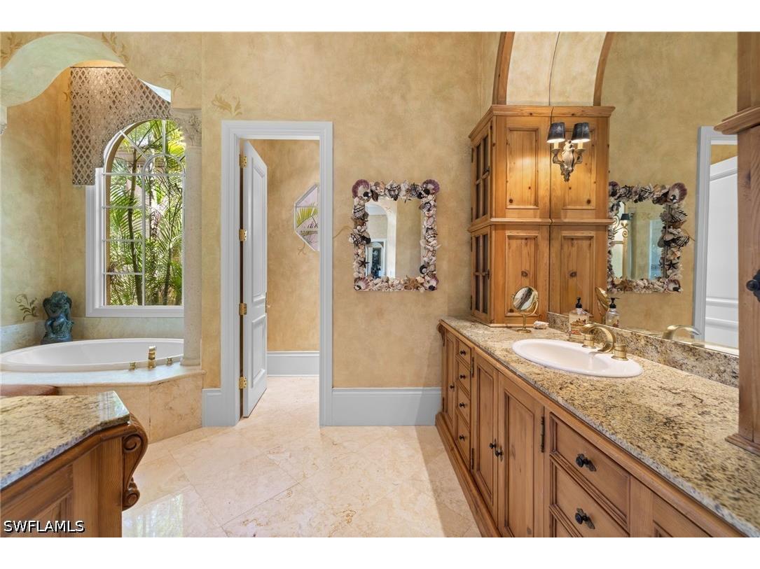 4213 Brynwood Drive Naples FL 34119 226017717 image34