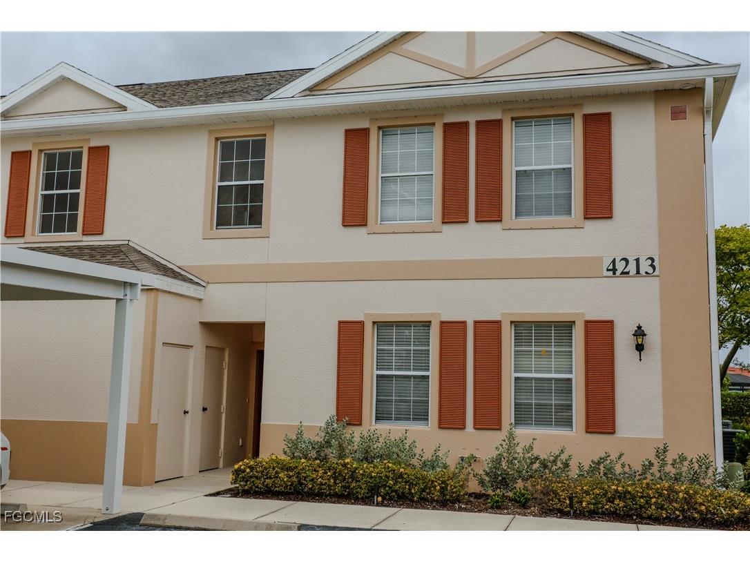 4213 Liron Avenue #204 Fort Myers FL 33916 2025005464 image2
