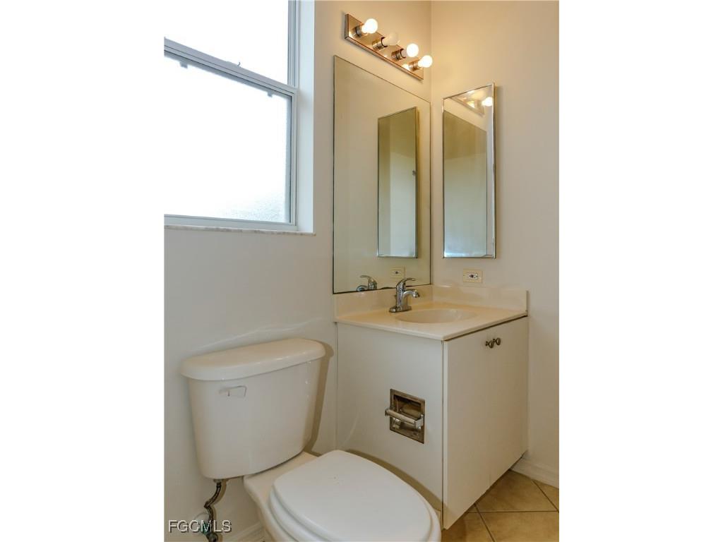 4213 Liron Avenue #204 Fort Myers FL 33916 2025005464 image20