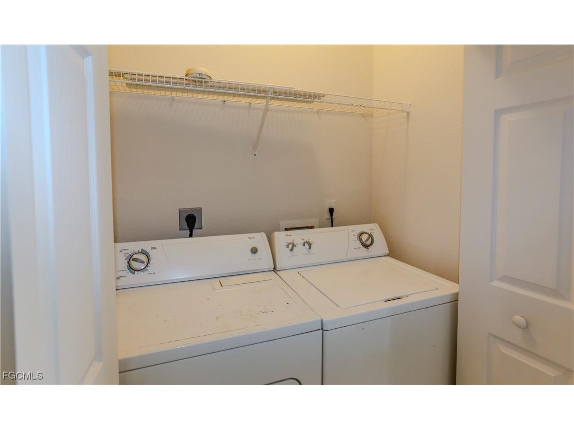 4213 Liron Avenue #204 Fort Myers FL 33916 2025005464 image21