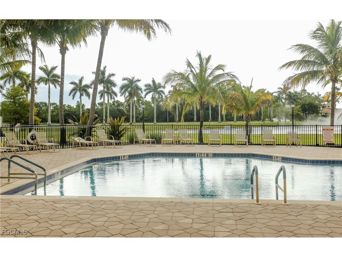 4213 Liron Avenue #204 Fort Myers FL 33916 2025005464 image25