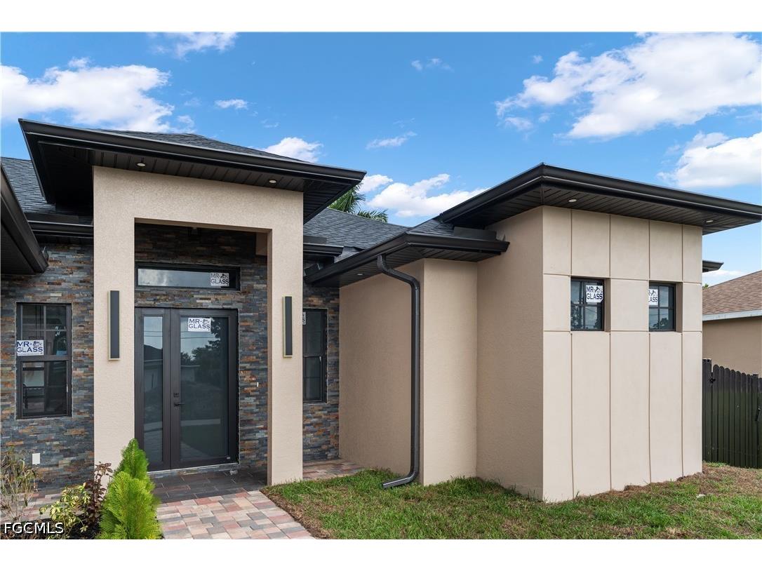 4213 NE 23rd Place Cape Coral FL 33909 2026015501 image8